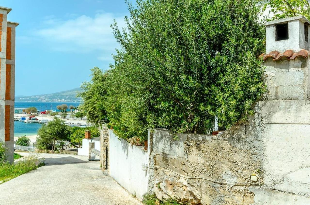 Apartments Doria - 20M From Beach Trogir Kültér fotó