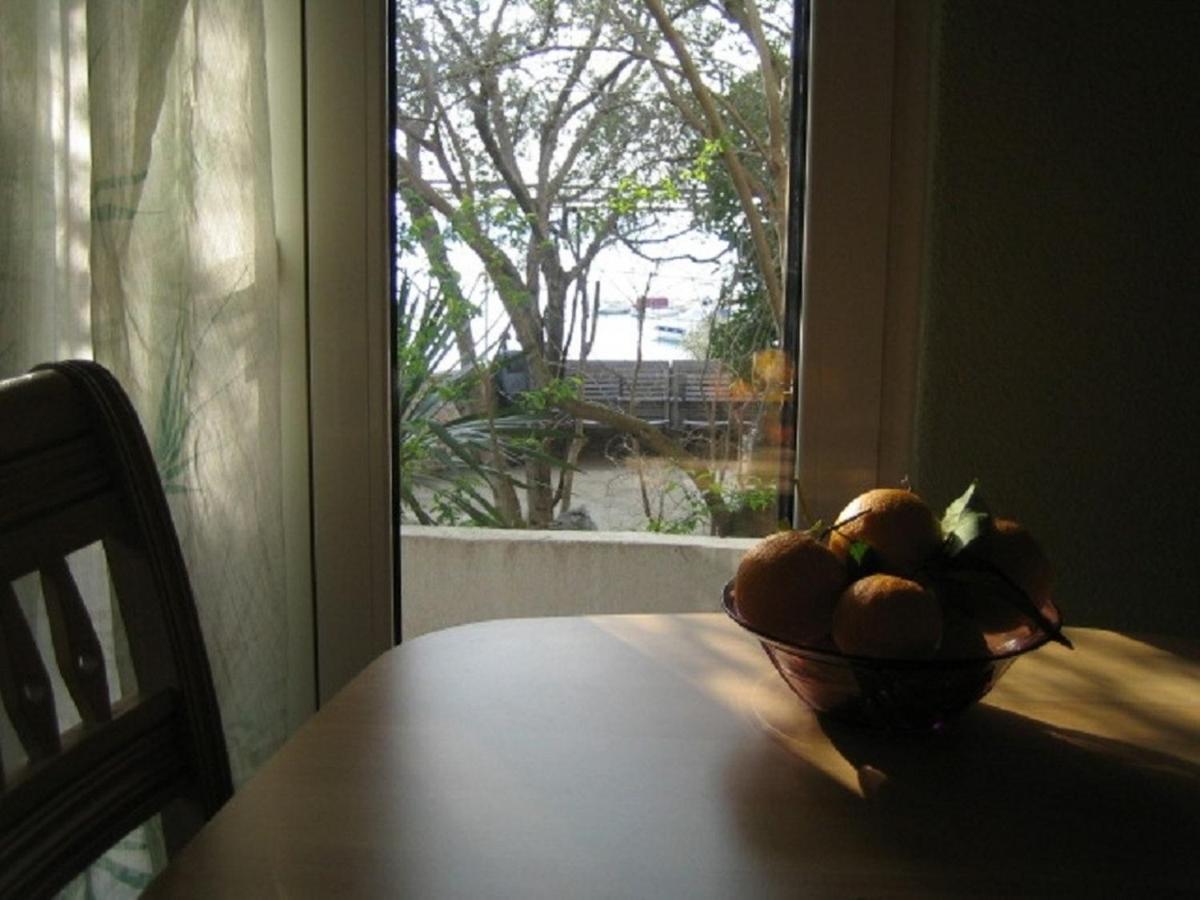 Apartments Doria - 20M From Beach Trogir Kültér fotó